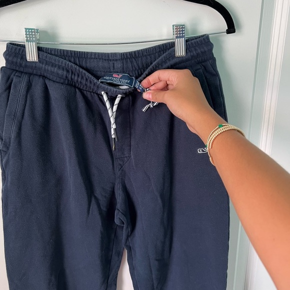 Vineyard Vines Navy Joggers - Picture 6 of 6